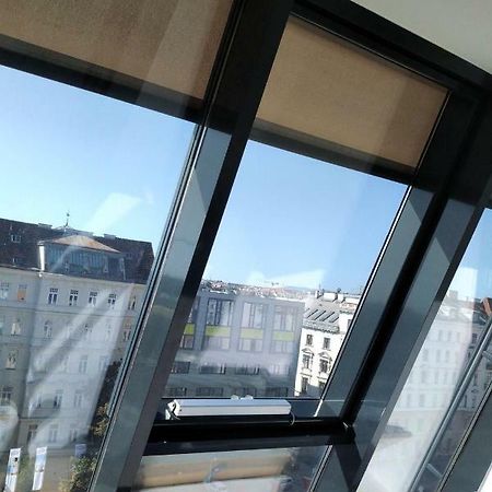 Roof Top Apartment With Views. Viena Exterior foto